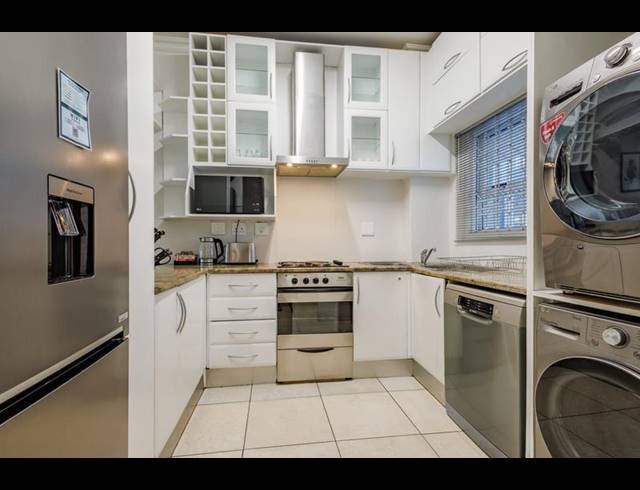 2 BEDROOM APARTMENT FOR SALE IN UMHLANGA RIDGE